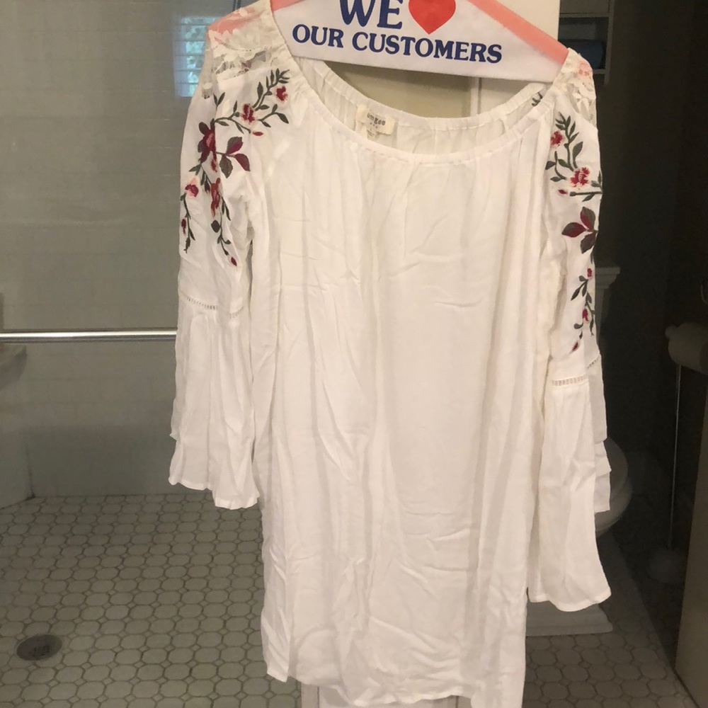White cotton gauze embroidered top